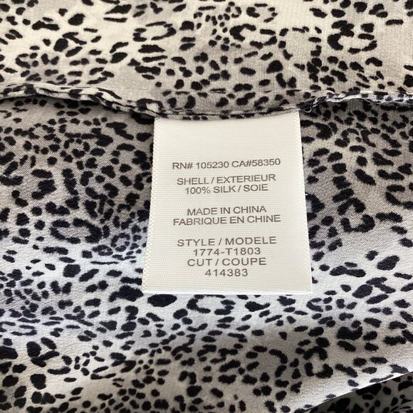 Joie Silk Animal Print V-Neck Button Front Blouse - Picture 2 of 6